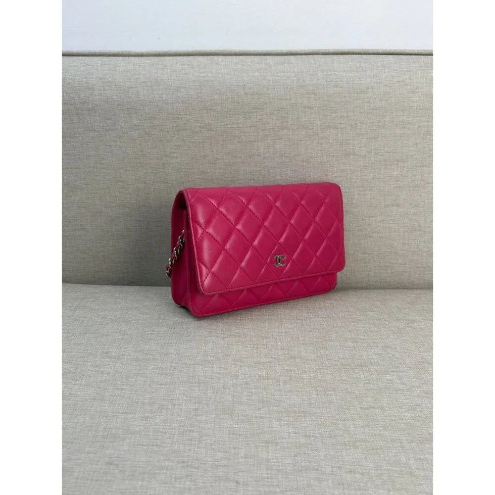 CHANEL 100% authentic